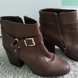 Brown heel boots